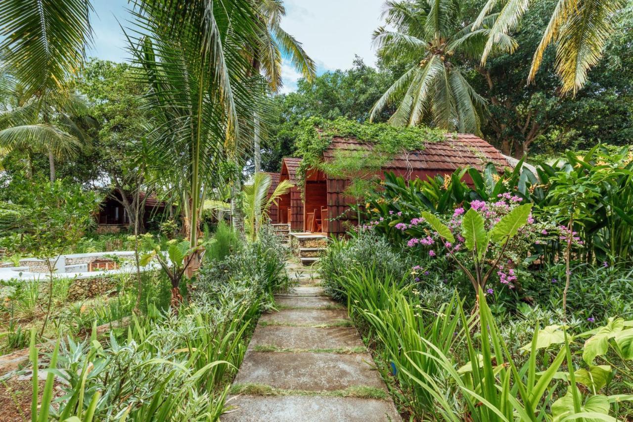 Bila Penida Resort & Farm Batununggul Exterior photo